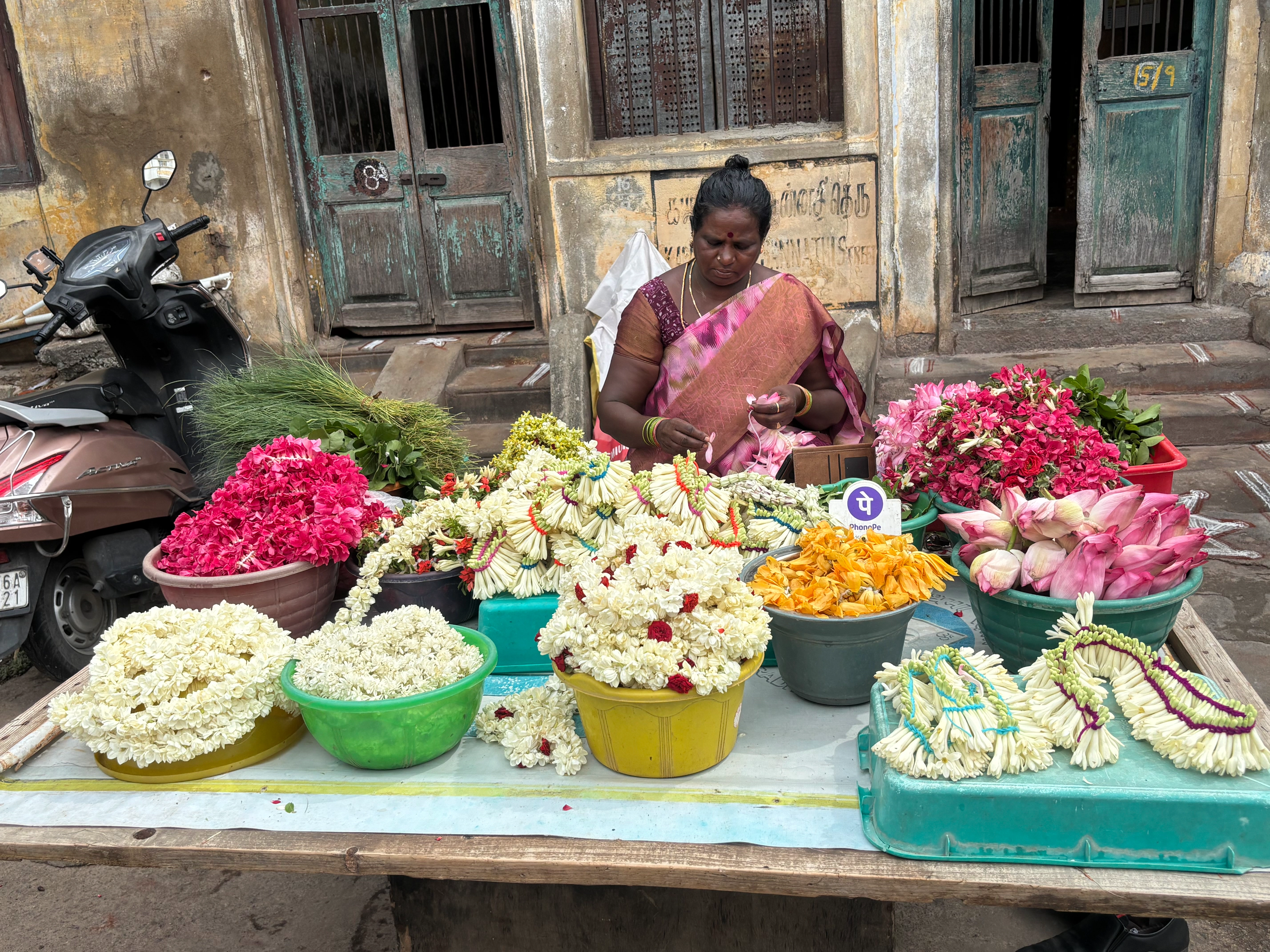 Vibrant Flower Market and City Life in Chennai