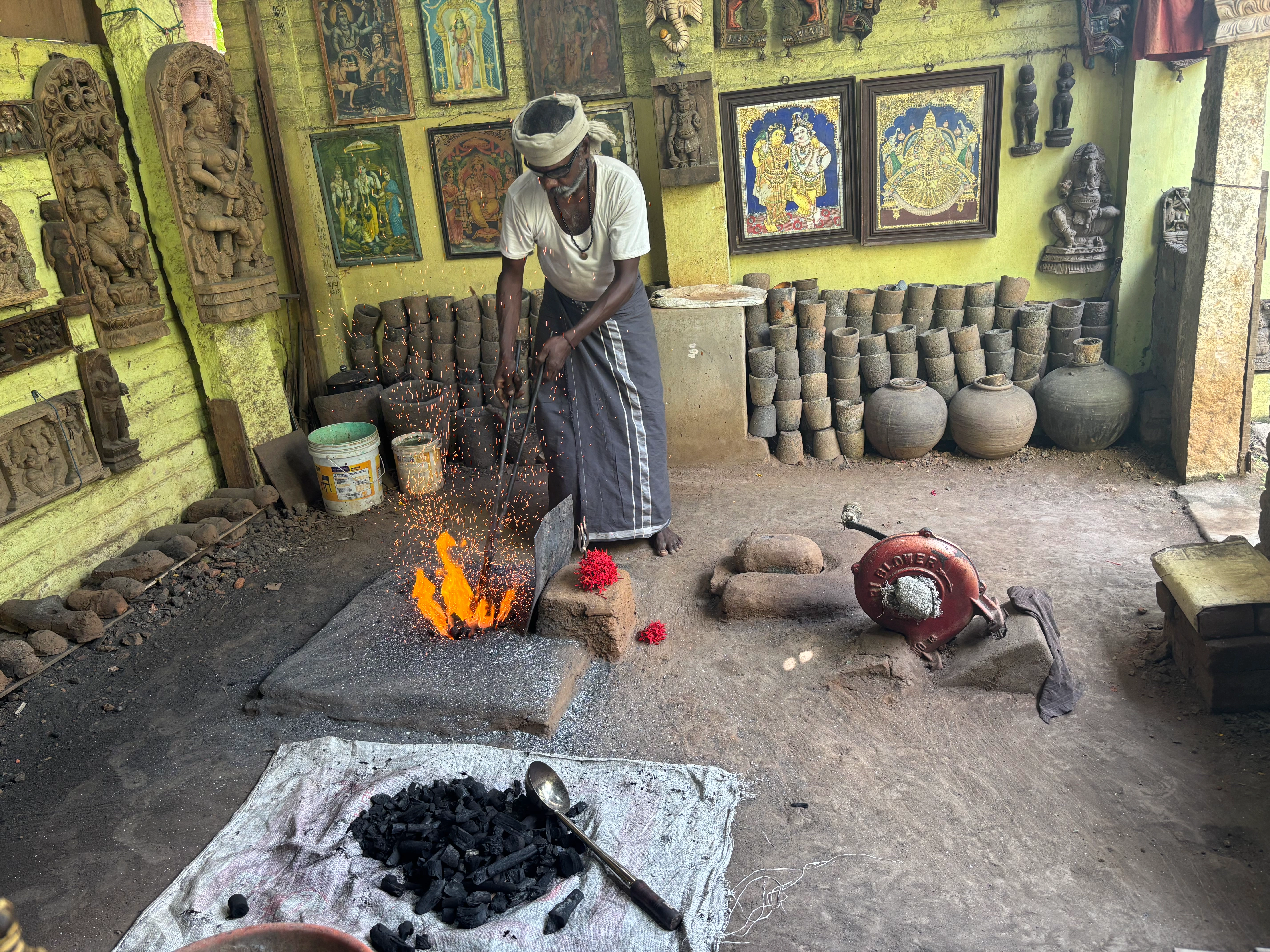 Authentic Bronze Casting and Artisan Workshops